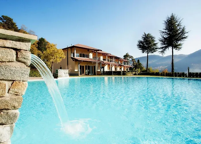 Lägenhet 5-1 Of 11 In An Exclusive By Italian Tremezzo